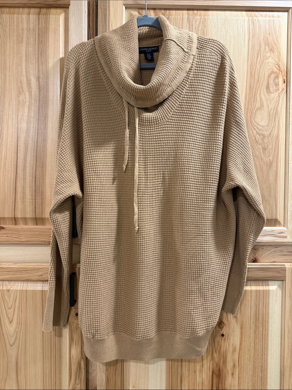 Cynthia Rowley Women’s 2X Tan Versatile Minimalist Cozy Cowl Neck Waffle Sweat